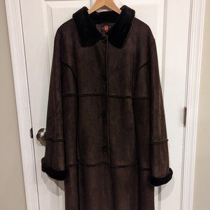 Gallery Woman Winter Coat